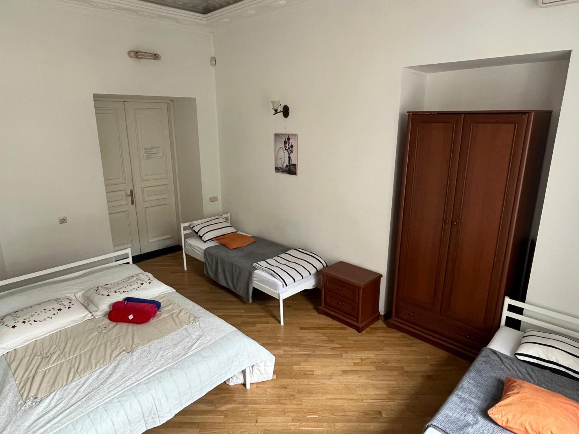Центрум Апартаментс Lviv Exterior photo