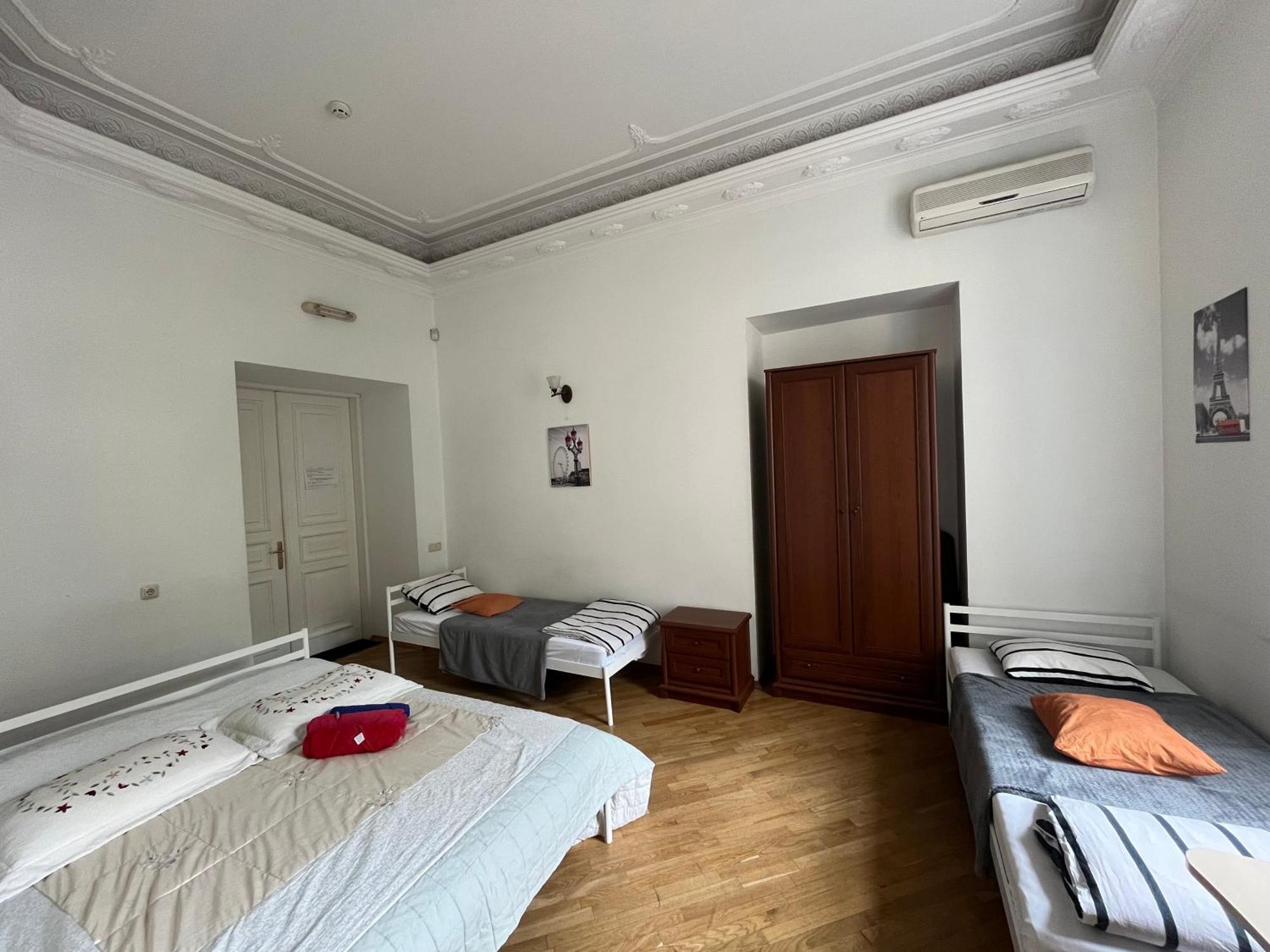 Центрум Апартаментс Lviv Exterior photo
